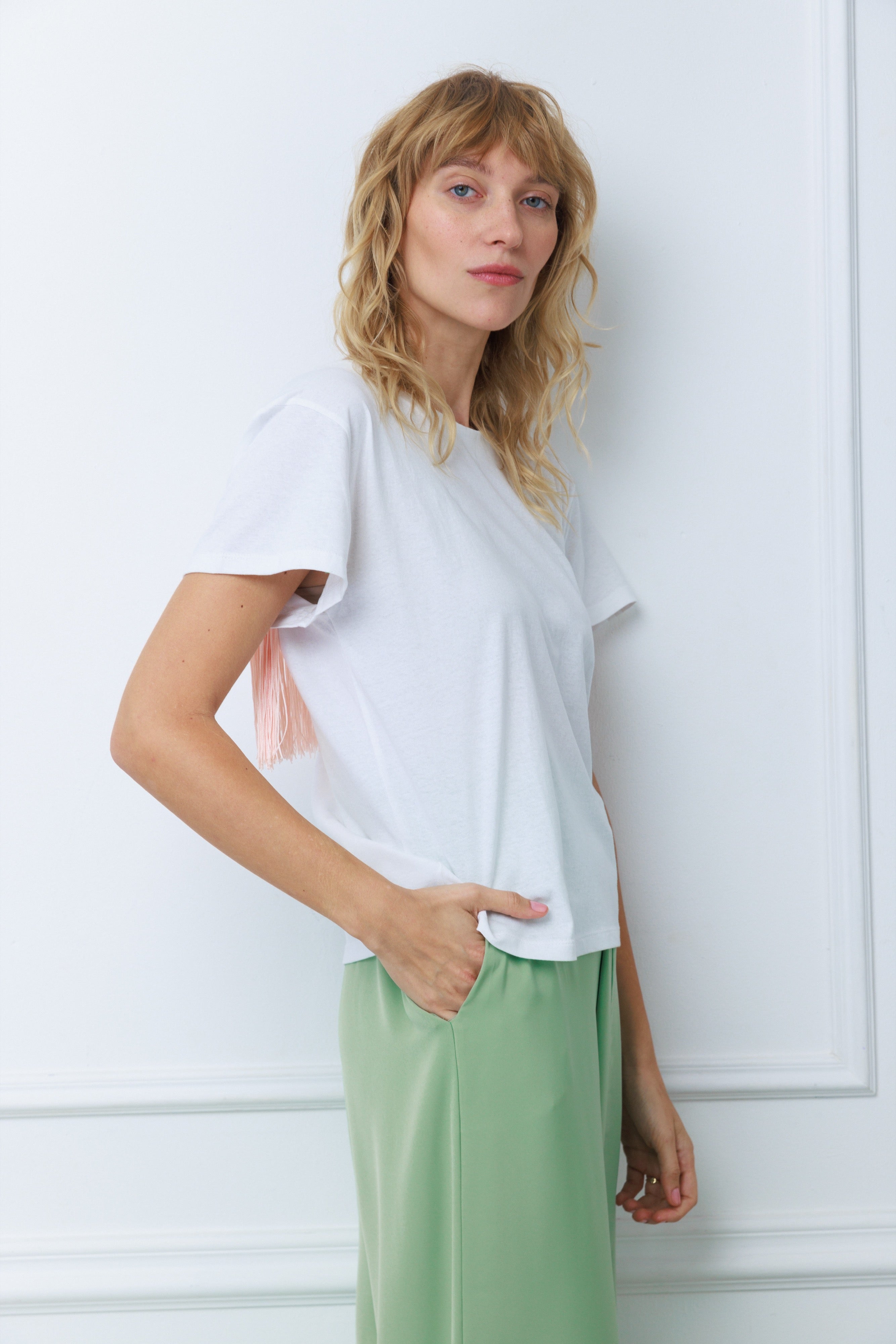 Avorio Atelier Jane Fringe Top in White & Baby Pink – Back View